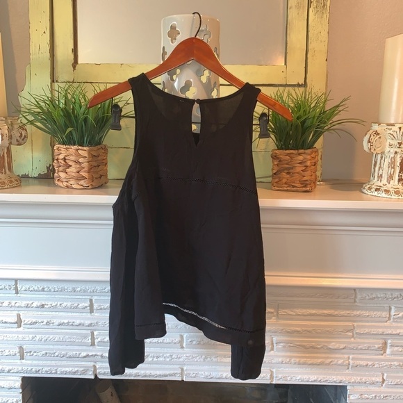 Lovers + Friends REVOLVE Cloud Break Cold Shoulder Black Top Size Medium - Picture 6 of 9